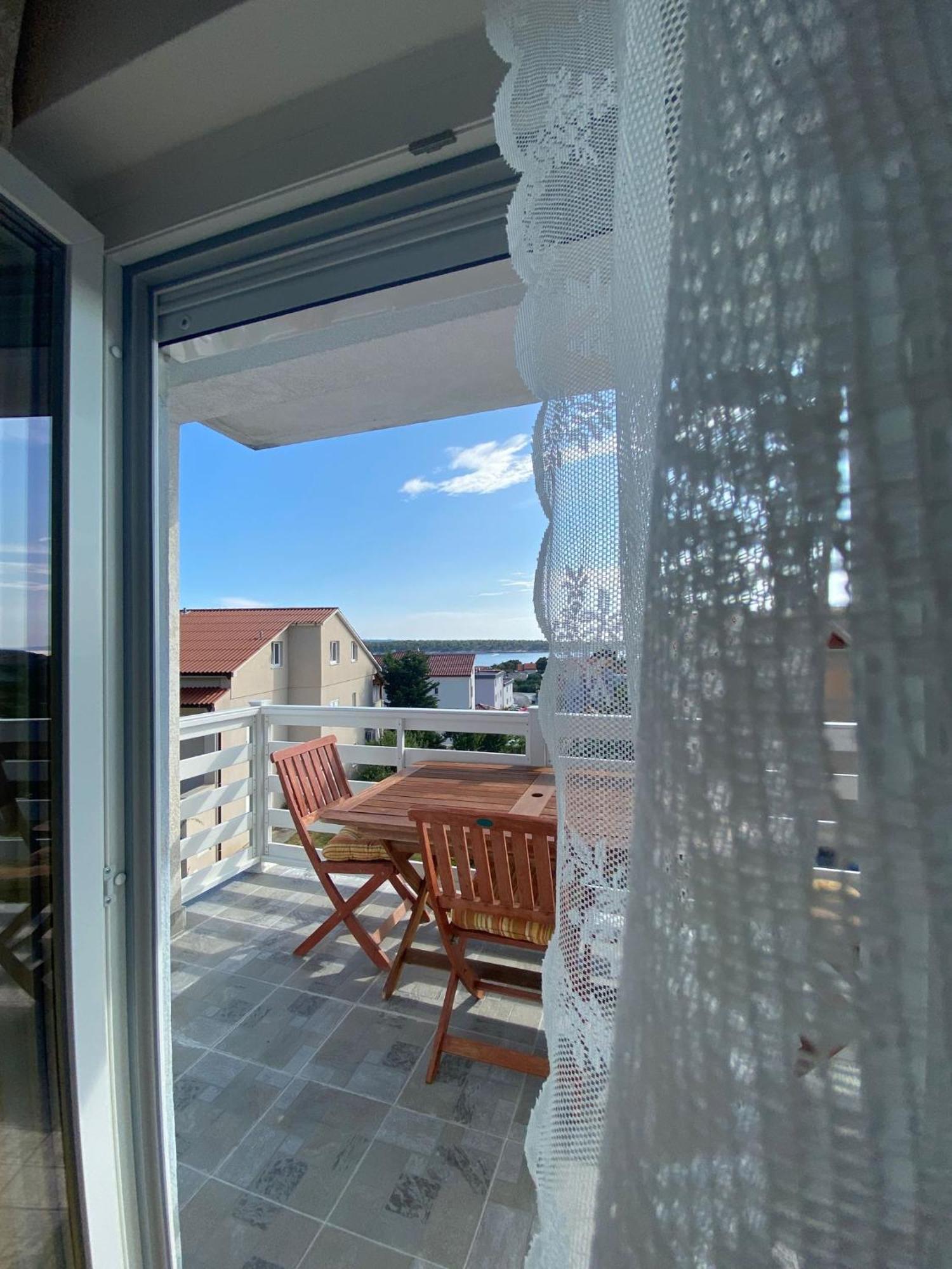Apartments Olea Rab Town Esterno foto
